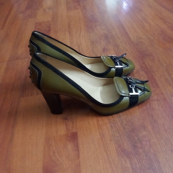 Tod's pumps with heels - Picture 3 of 6